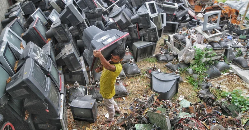 La gestion des déchets : des responsabilités élargies pour les producteurs et les collectivités